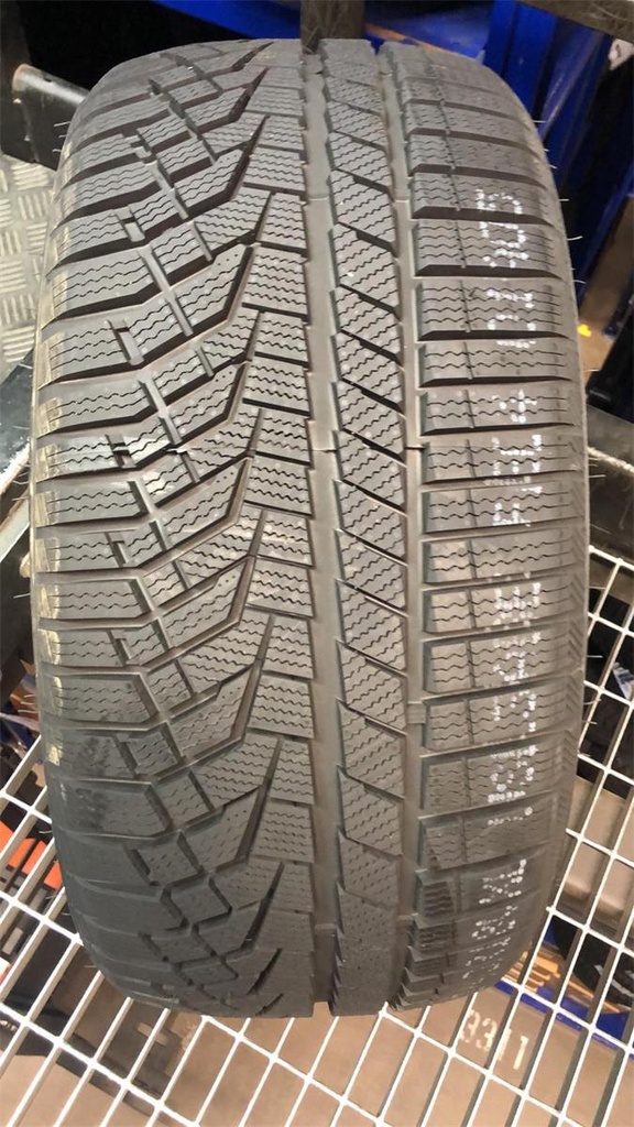 215/70R16 100H SAILUN ICE BLAZER ALPINE EVO 1 XL